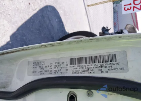 2016 Ram 1500 Tradesman из США, поврежденный, VIN 1C6RR7FT0GS282685